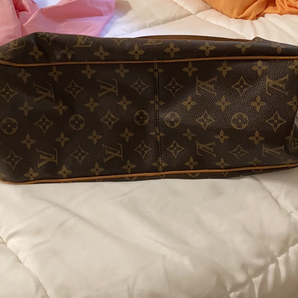 Louis Vuitton boho bag - Picture 6 of 8